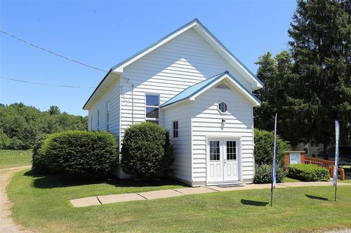 16801 Hare Creek Rd, Corry, PA, 16407-8337 | Card Image