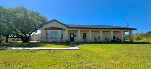 124 County Road 118, Llano, TX, 78643-1818 | Card Image