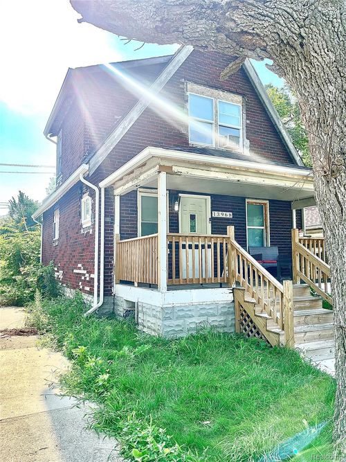 13968 Blackstone St, Detroit, MI, 48223-2610 | Card Image