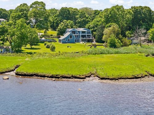 392 S Main St, Cohasset, MA, 02025-2031 | Card Image