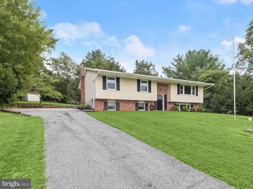 4691 Scotsworth Way, SYKESVILLE, MD, 21784-8320 | Card Image