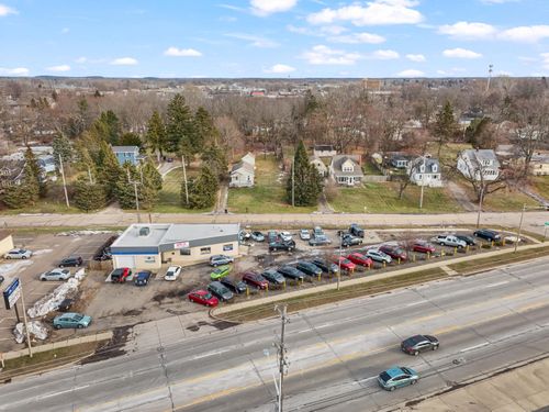 5751 S Cedar St, Lansing, MI, 48911-5102 | Card Image