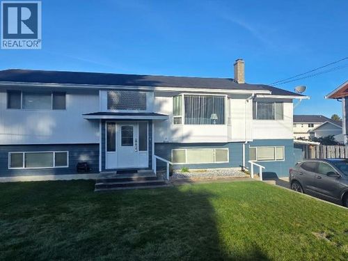 3845 Quadra Ave, Powell River, BC, V8A5B8 | Card Image