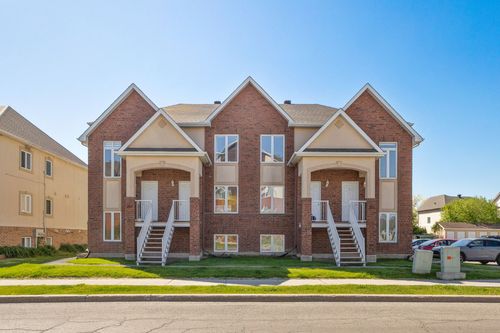 3-267 Boul D'Europe, Gatineau, QC, J9J4E2 | Card Image