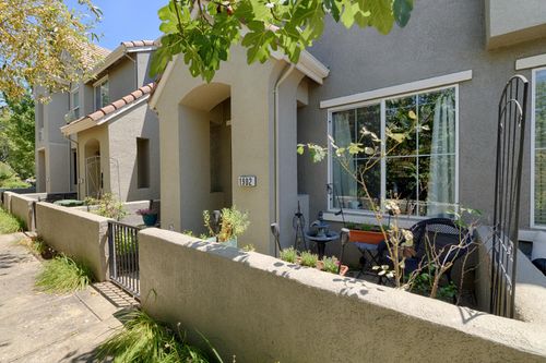1902 Esplanade Circle, Folsom, CA, 95630 | Card Image