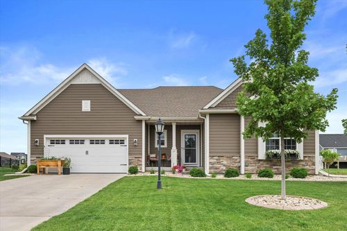 35174 Winnebago Court, Summit, WI, 53066 | Card Image