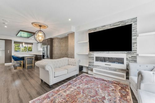 37-15177 60 Ave, Surrey, BC, V3S7B3 | Card Image