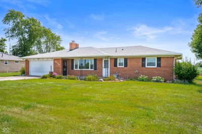 3403 E State Road 38, House other with 3 bedrooms, 1 bathrooms and null parking in New Castle IN | Image 1