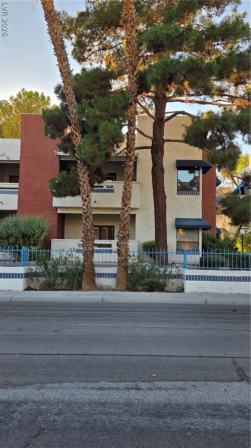 101-2619 Red Rock St, Las Vegas, NV, 89146-5601 | Card Image