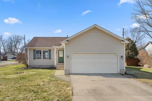 5906 Cornell Blvd, North Ridgeville, OH, 44039-1916 | Card Image