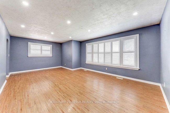 532 Harmony Rd S, House other with 3 bedrooms, 1 bathrooms and null parking in Oshawa ON | Image 6