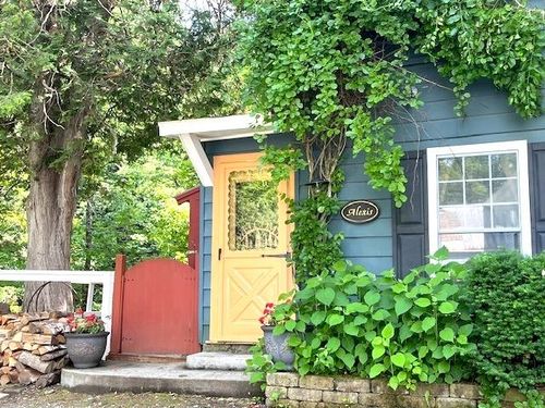 485 Brook Rd, Danby, VT, 05739-9568 | Card Image