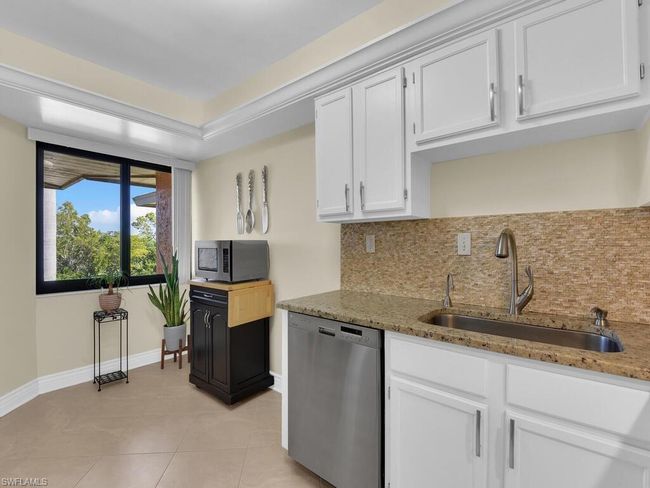 UNIT-3B - 1508 Mainsail Dr, Condo with 2 bedrooms, 2 bathrooms and null parking in NAPLES FL | Image 12