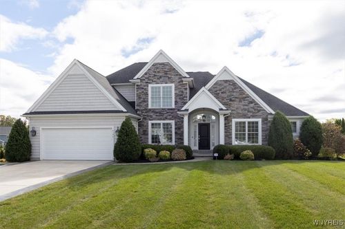 7154 Rolling Meadows Dr, North Tonawanda, NY, 14120-0009 | Card Image