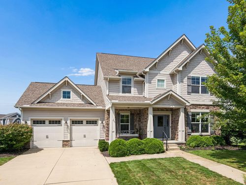 10623 Honeysuckle Way, Plain City, OH, 43064-2535 | Card Image