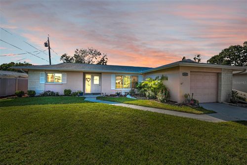 2087 Hillwood Dr, CLEARWATER, FL, 33763-1316 | Card Image