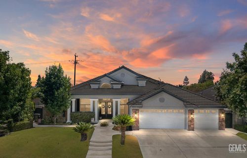 1910 Three Bridges Way, Bakersfield, CA, 93311-9234 | Card Image