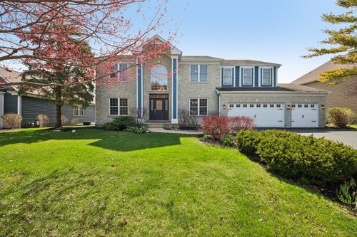1138 Ridgewood Cir, Lake In The Hills, IL, 60156-5927 | Card Image