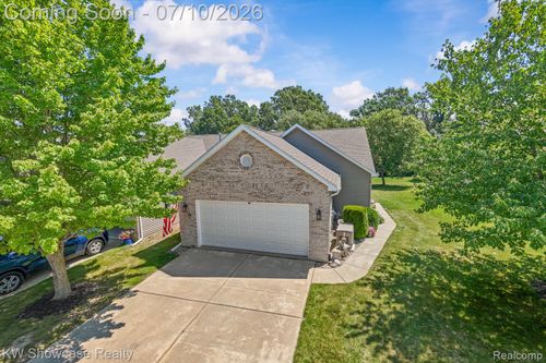 1033 Bluebell Ln, Davison, MI, 48423-7906 | Card Image