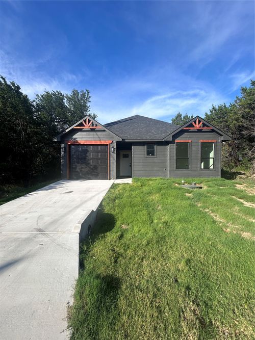 5717 San Jacinto Dr, Granbury, TX, 76048-5008 | Card Image