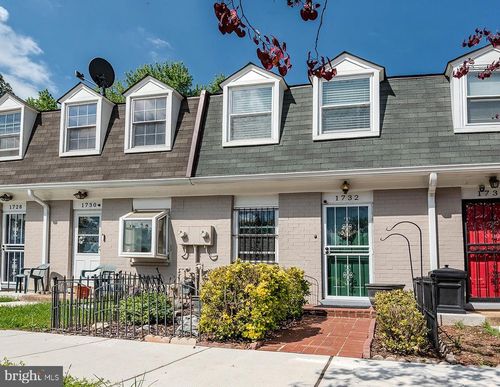 a-17-1732 Village Green Dr, LANDOVER, MD, 20785-4161 | Card Image