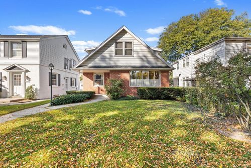 2967 S 38th Street, Milwaukee, WI, 53215 | Card Image