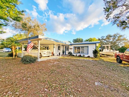 203 Melton Dr, Fort Pierce, FL, 34982-7379 | Card Image