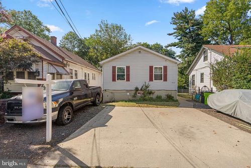 4312 40th St, BRENTWOOD, MD, 20722-1426 | Card Image