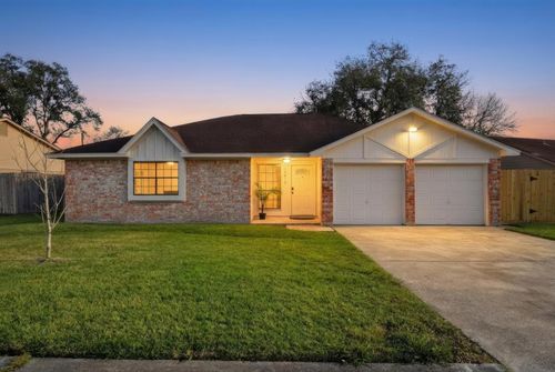 10010 Winding Trail Rd, La Porte, TX, 77571-4083 | Card Image