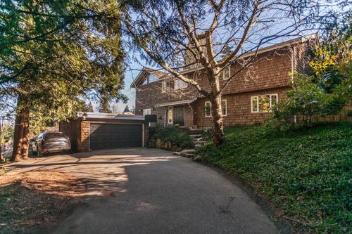4956 Drive Drive, West Vancouver, BC, V7W2P4 | Card Image