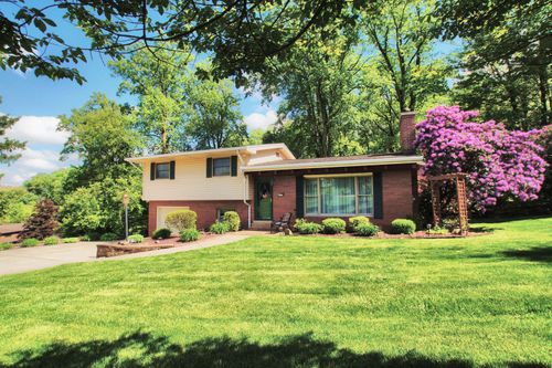 310 North Dr, Jeannette, PA, 15644-9401 | Card Image
