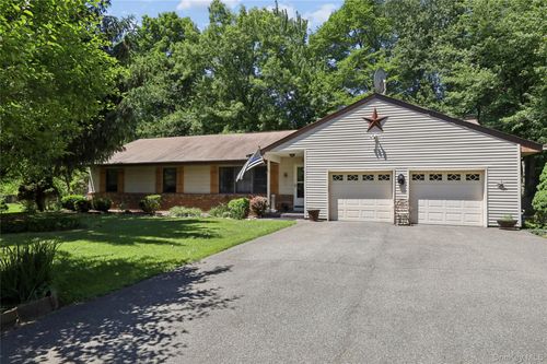 130 Broad Ave, Palisades, NY, 10964-1326 | Card Image