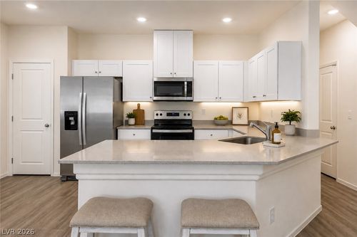 2-7915 Aurora Sky St, North Las Vegas, NV, 89084-2781 | Card Image