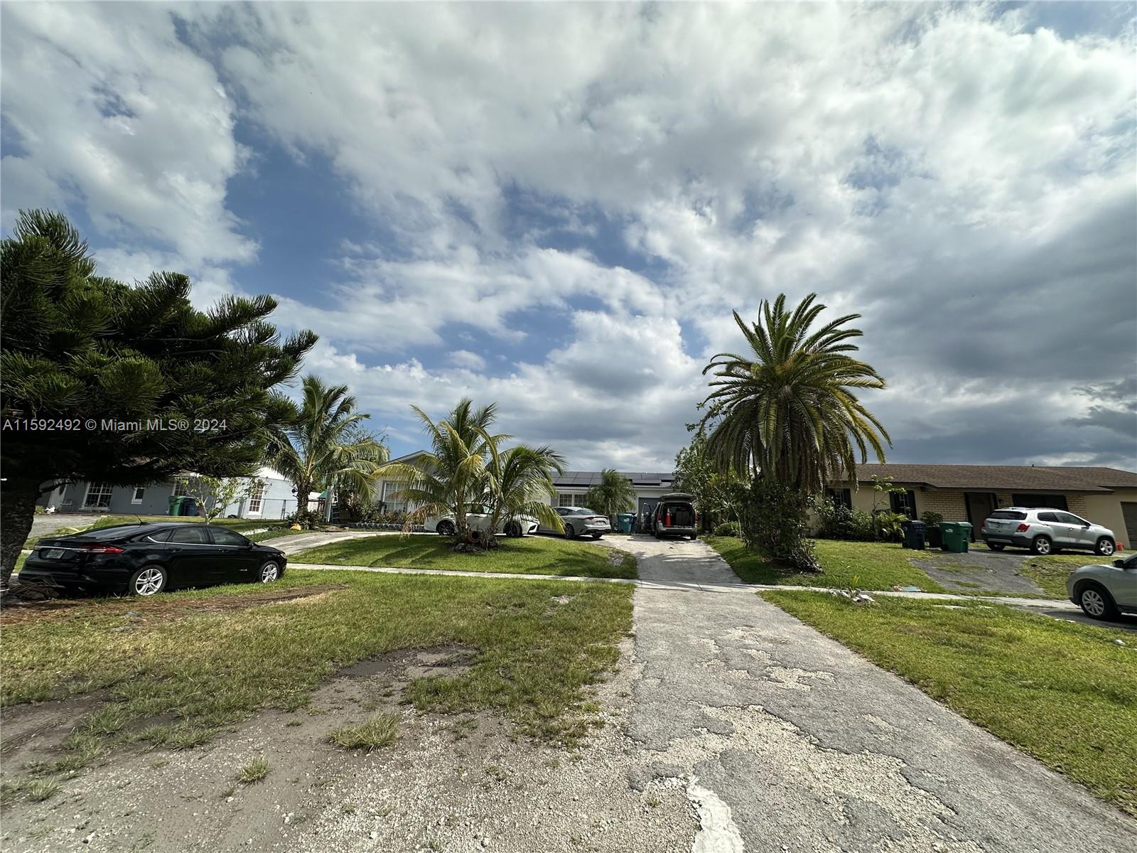 264th St, Homestead, FL 33032