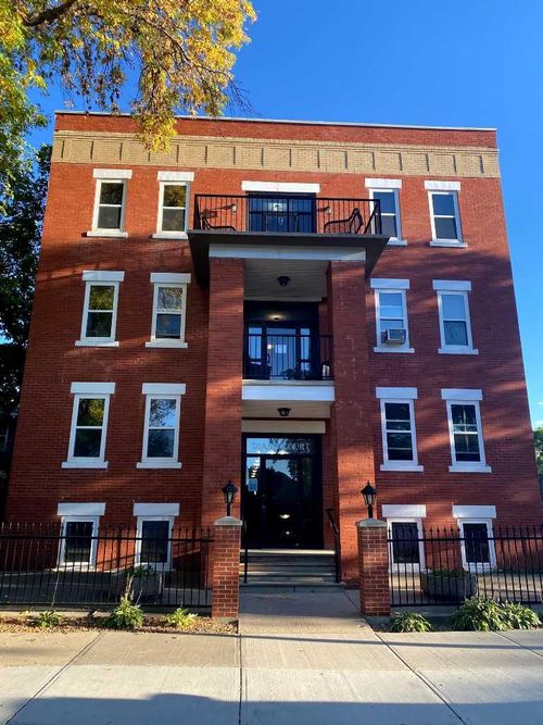 106-371 Aberdeen St Se, Medicine Hat, AB, T1A0R3 | Card Image