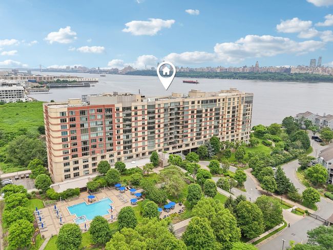 APT-1215 - 8100 River Rd, Condo with 2 bedrooms, 2 bathrooms and null parking in North Bergen NJ | Image 37
