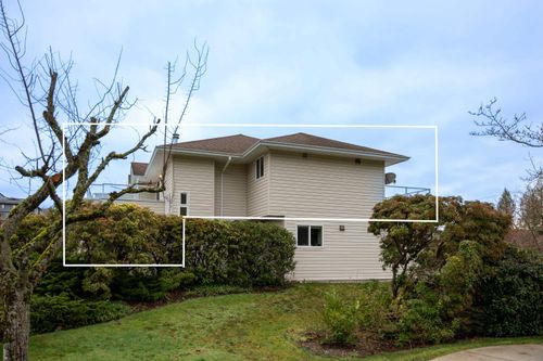 18-5610 Trail Ave, Sechelt, BC, V7Z0H8 | Card Image