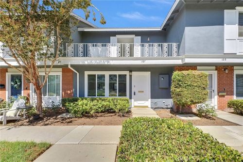 107 Lexington Ln, Costa Mesa, CA, 92626-6528 | Card Image