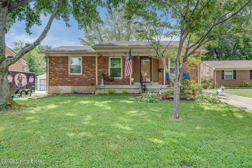 8106 Carnes Dr, Louisville, KY, 40219-3708 | Card Image