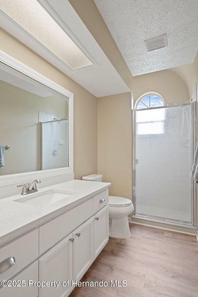 11242 Riddle Dr, House other with 3 bedrooms, 3 bathrooms and null parking in SPRING HILL FL | Image 30
