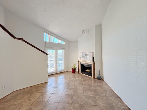apt-1024-10855 Meadowglen Ln, Houston, TX, 77042-4038 | Card Image