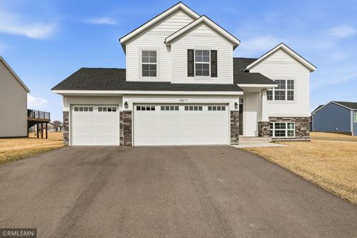 4719 6th St Ne, Saint Cloud, MN, 56304-4671 | Card Image