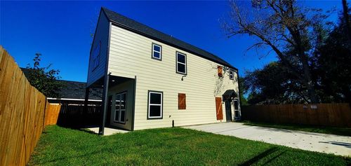 4209 Tampico St, Houston, TX, 77016-6232 | Card Image