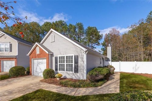 211 Daventry Way, Woodstock, GA, 30188-4629 | Card Image