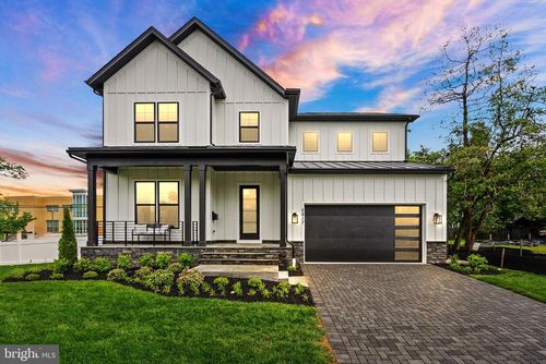 7717 Fisher Dr, FALLS CHURCH, VA, 22043-1233 | Card Image