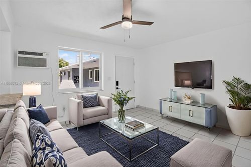 apt-5-1864 Nw 28th St, Miami, FL, 33142-6027 | Card Image