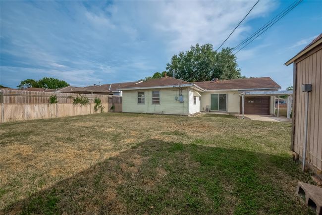 2703 Cypress St, House other with 3 bedrooms, 1 bathrooms and 1 parking in Pasadena TX | Image 38