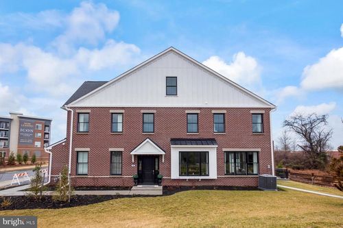 75 Riverwalk, Plainsboro, NJ, 08536-2546 | Card Image