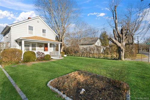 1125 Pequash Ave, Cutchogue, NY, 11935-1451 | Card Image