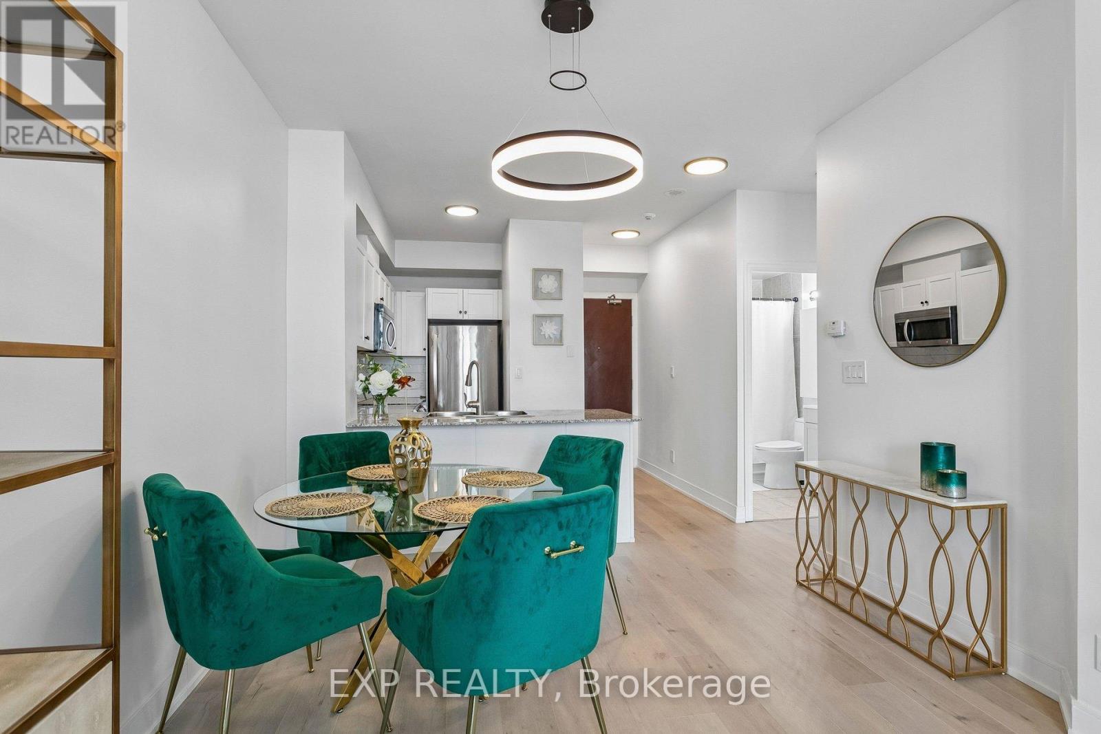 Residential in Mississauga (Rathwood) 3